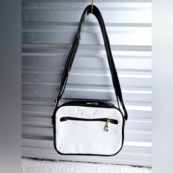M.C. Marc Chantal Black and White/Cream Croc Alligator Crossbody - Picture 7 of 7